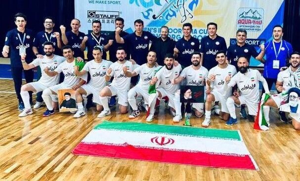 伊朗曲棍球站在亚洲屋脊